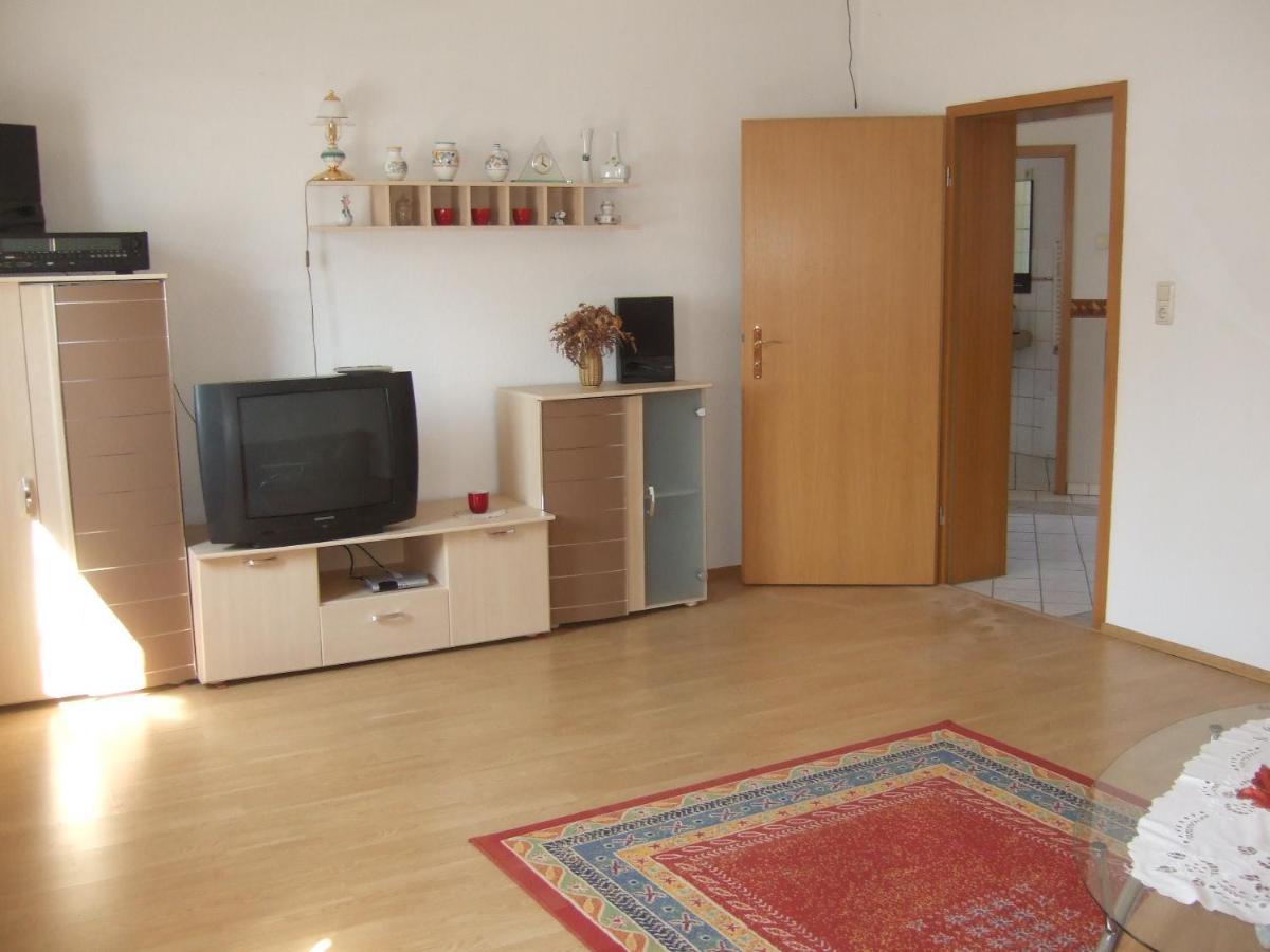 Ferienwohnung Am Neuseenland Rotha Ngoại thất bức ảnh